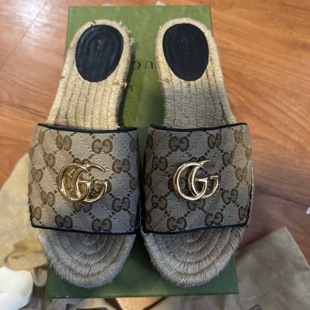 Gucci slides